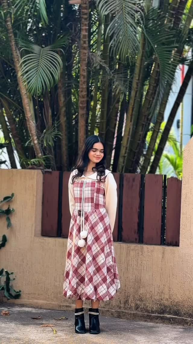 gown
